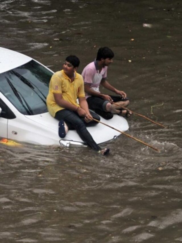 mumbai-rains-how-to-recover-a-flooded-car-main-image